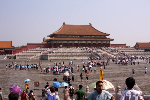 The Pros and Cons of Taking a Group Tour - The Forbidden City in Beijing, China.